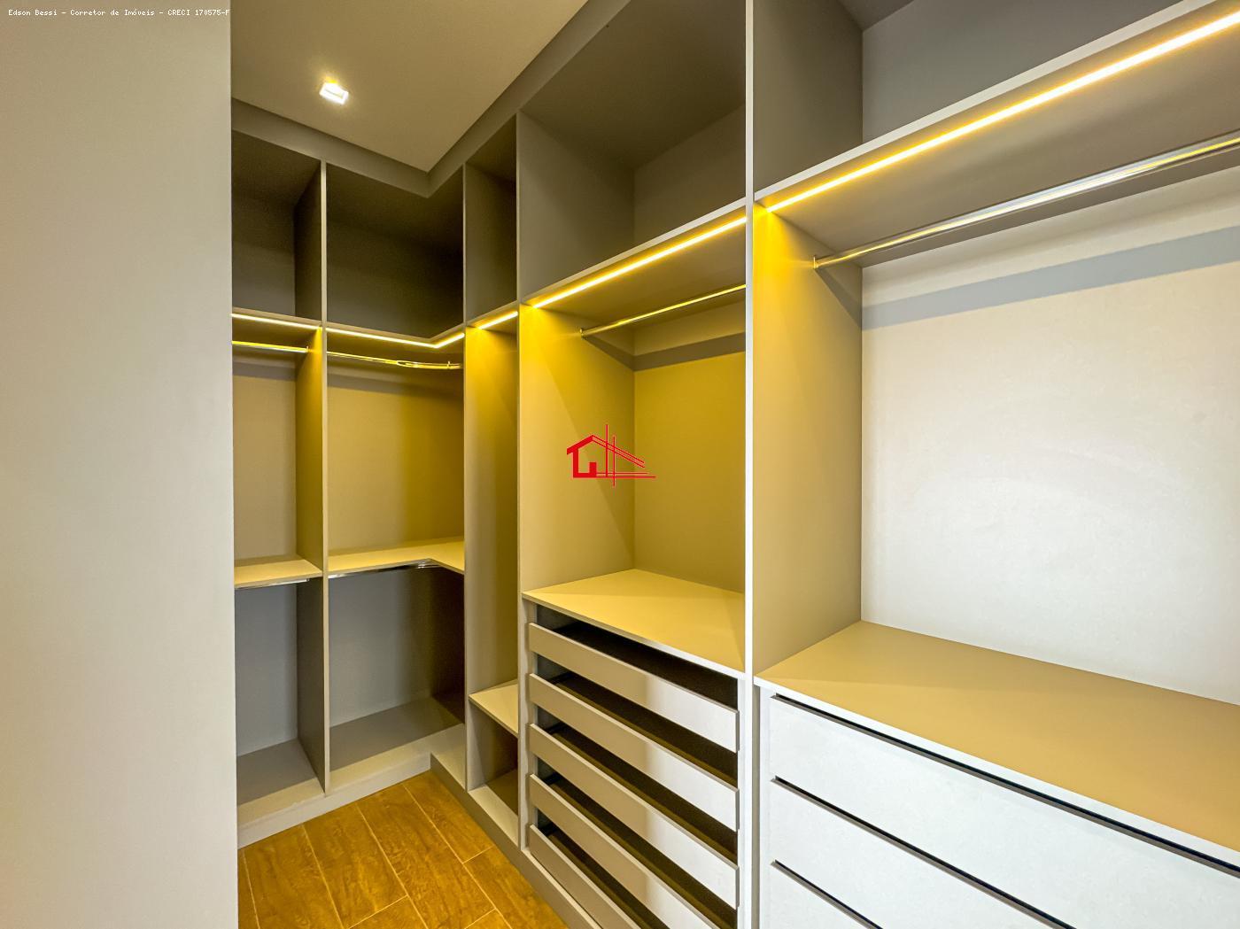 Casa de Condomínio à venda com 3 quartos, 195m² - Foto 25