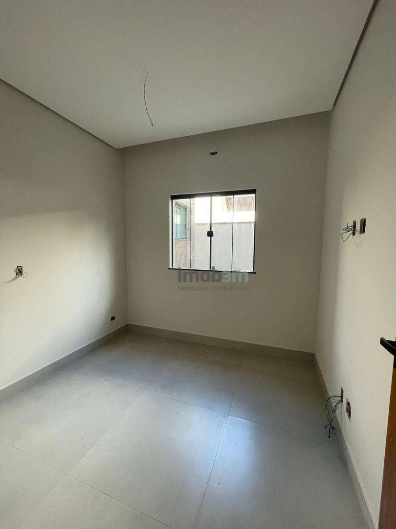 Casa à venda com 3 quartos, 99m² - Foto 8