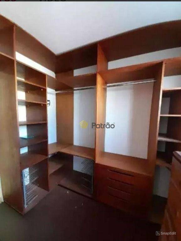 Sobrado à venda com 3 quartos, 231m² - Foto 5