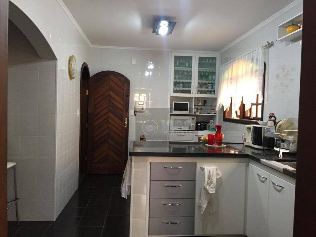 Sobrado à venda com 3 quartos, 313m² - Foto 8