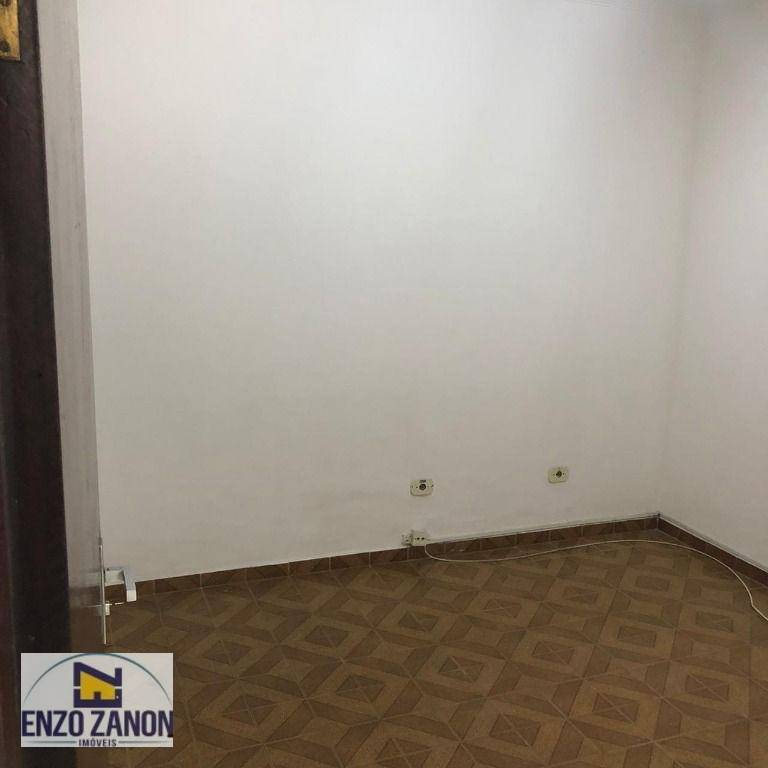 Casa para alugar com 3 quartos, 226m² - Foto 17