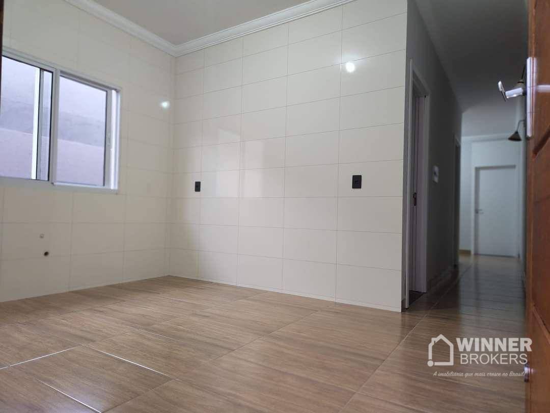 Casa à venda com 2 quartos, 70m² - Foto 25