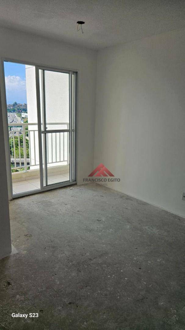 Apartamento à venda com 2 quartos, 50m² - Foto 4