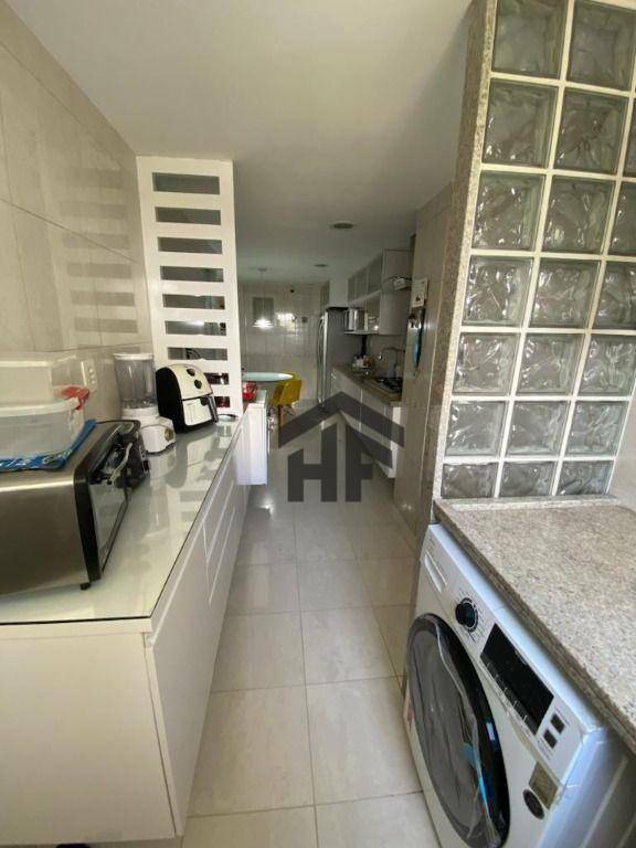 Apartamento à venda com 4 quartos, 150m² - Foto 11