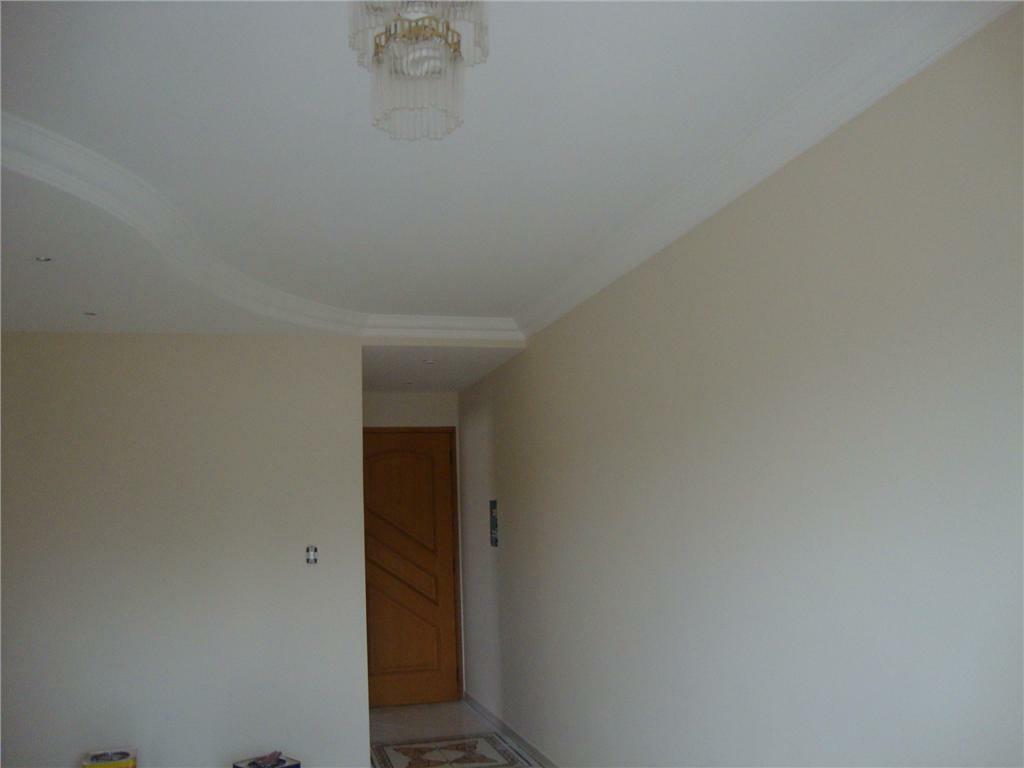 Apartamento à venda com 3 quartos, 64m² - Foto 11