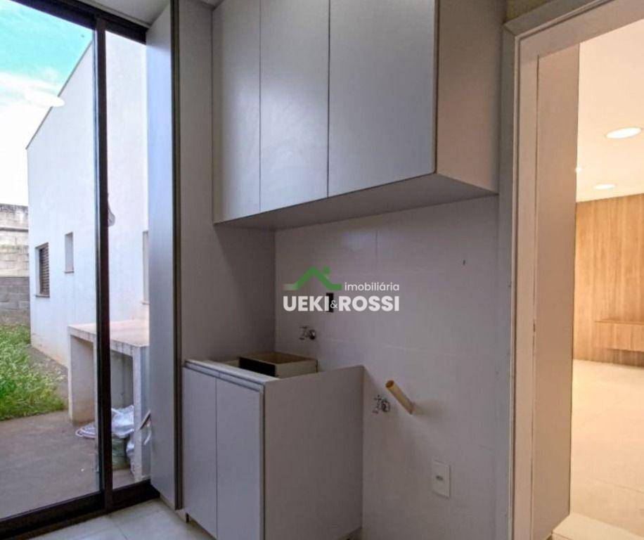 Casa à venda com 3 quartos, 144m² - Foto 5