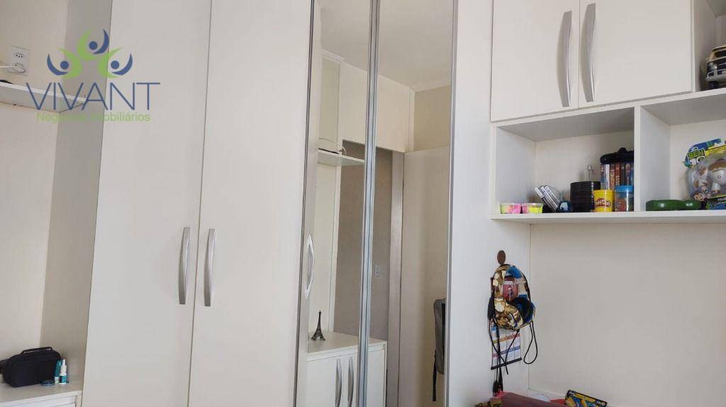 Apartamento à venda com 3 quartos, 80m² - Foto 11