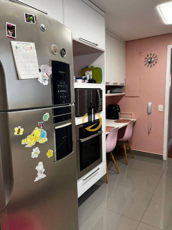 Apartamento à venda com 3 quartos, 155m² - Foto 11