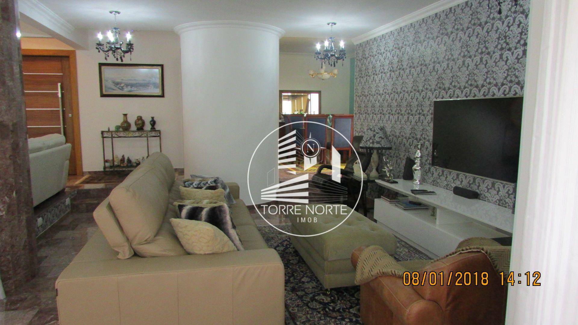 Apartamento à venda com 3 quartos, 187m² - Foto 15