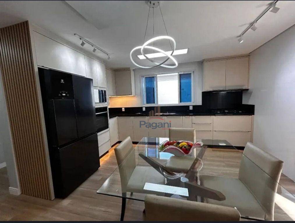 Casa, 3 quartos, 197 m² - Foto 3