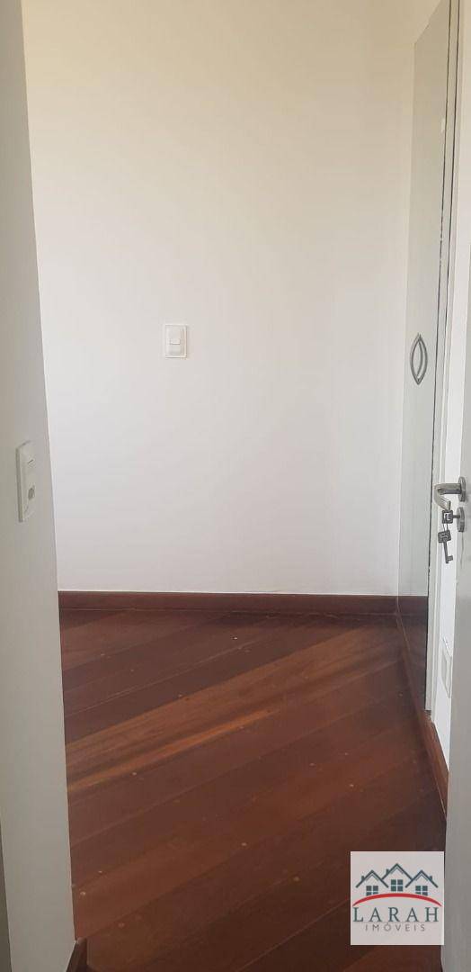 Apartamento à venda com 3 quartos, 70m² - Foto 13