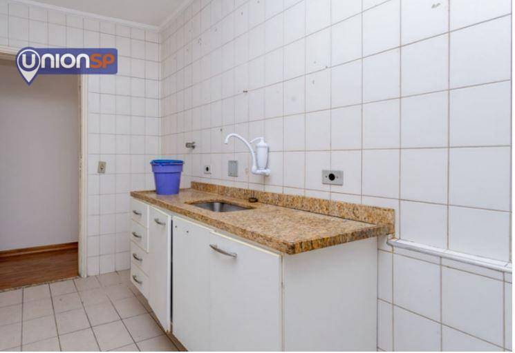 Apartamento à venda com 3 quartos, 74m² - Foto 10