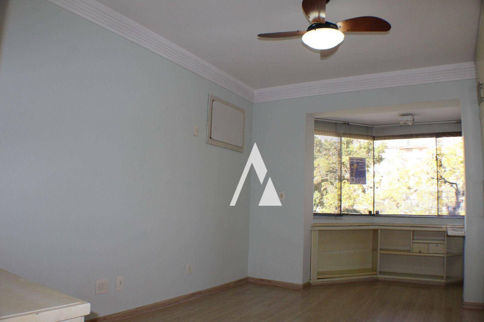 Apartamento à venda com 2 quartos, 87m² - Foto 30