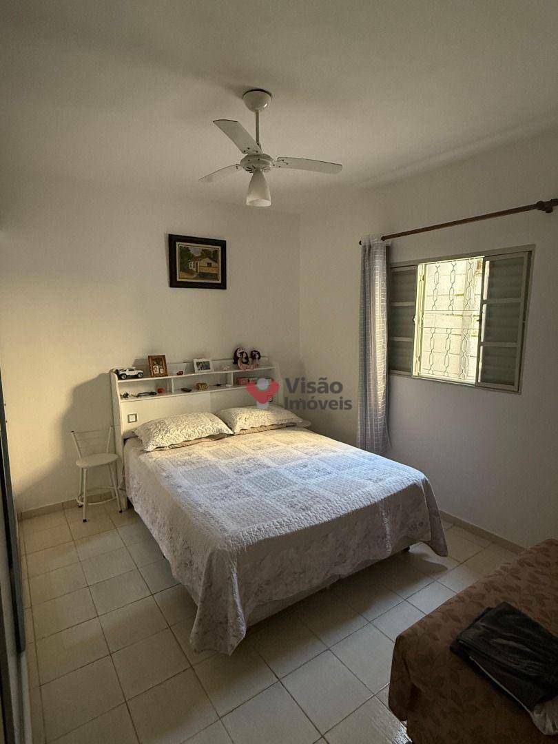 Casa à venda com 2 quartos, 120m² - Foto 13