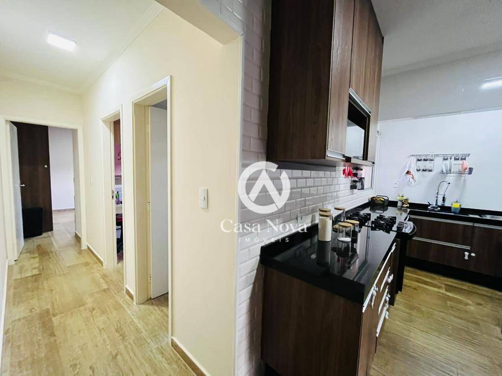 Apartamento à venda com 2 quartos, 70m² - Foto 9