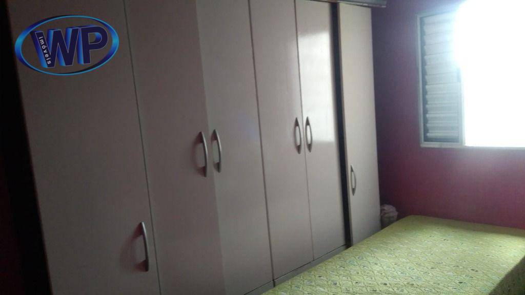 Sobrado à venda com 2 quartos, 197m² - Foto 12