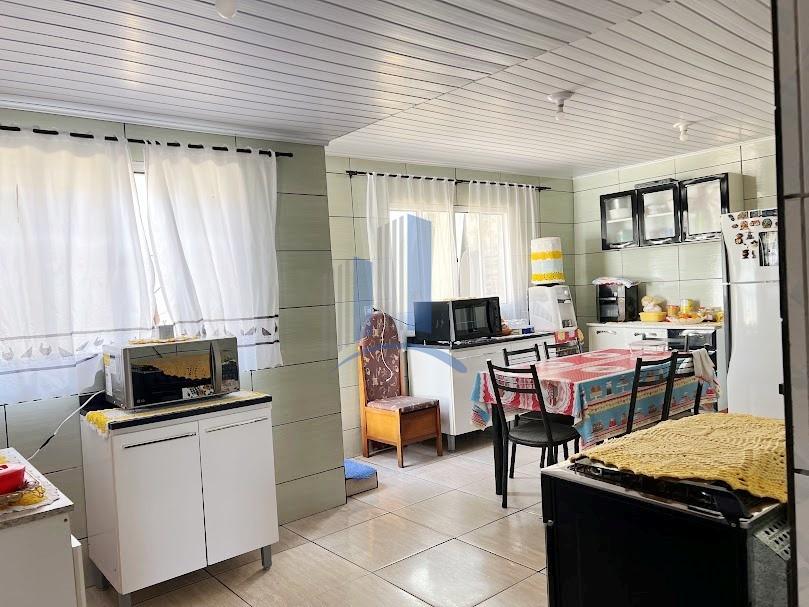 Casa à venda com 3 quartos, 185m² - Foto 11