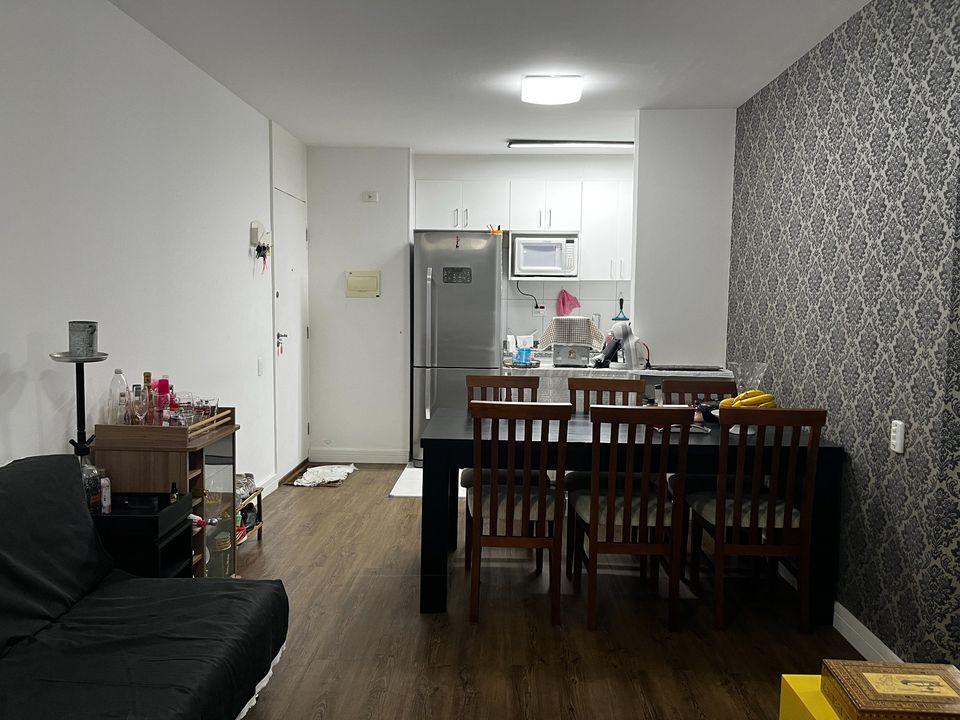 Apartamento à venda com 2 quartos, 64m² - Foto 2