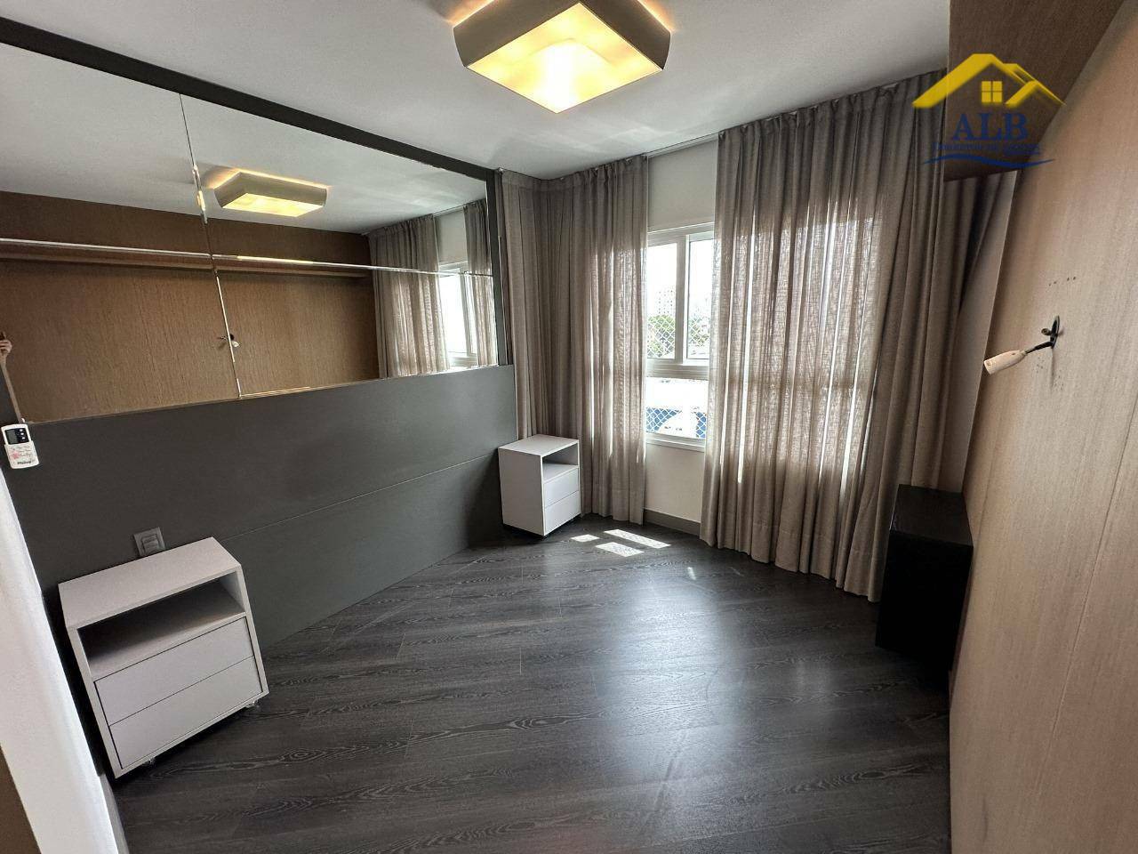 Apartamento à venda com 3 quartos, 121m² - Foto 21