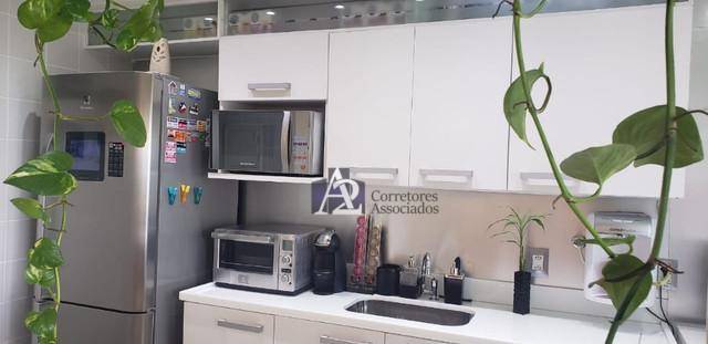 Apartamento à venda com 2 quartos, 70m² - Foto 14