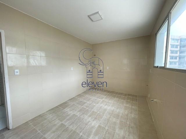 Apartamento à venda com 4 quartos, 249m² - Foto 15