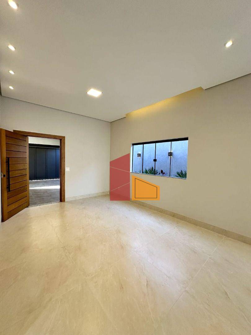 Casa à venda com 3 quartos, 160m² - Foto 1