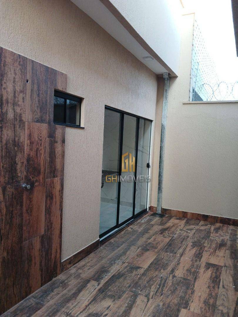 Casa à venda com 3 quartos, 180m² - Foto 17