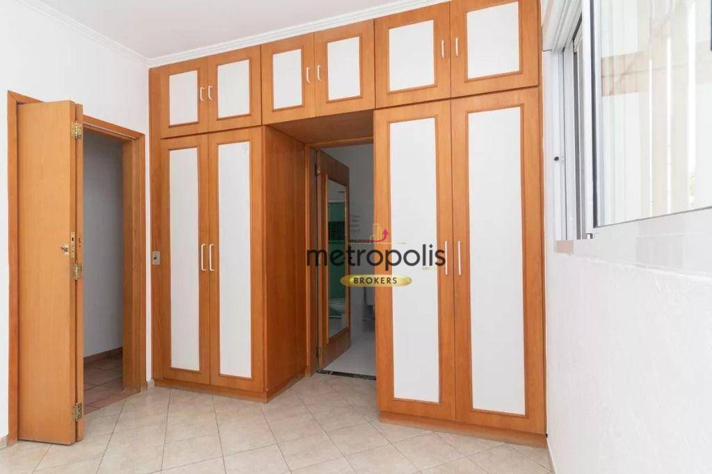 Sobrado à venda com 2 quartos, 300m² - Foto 16