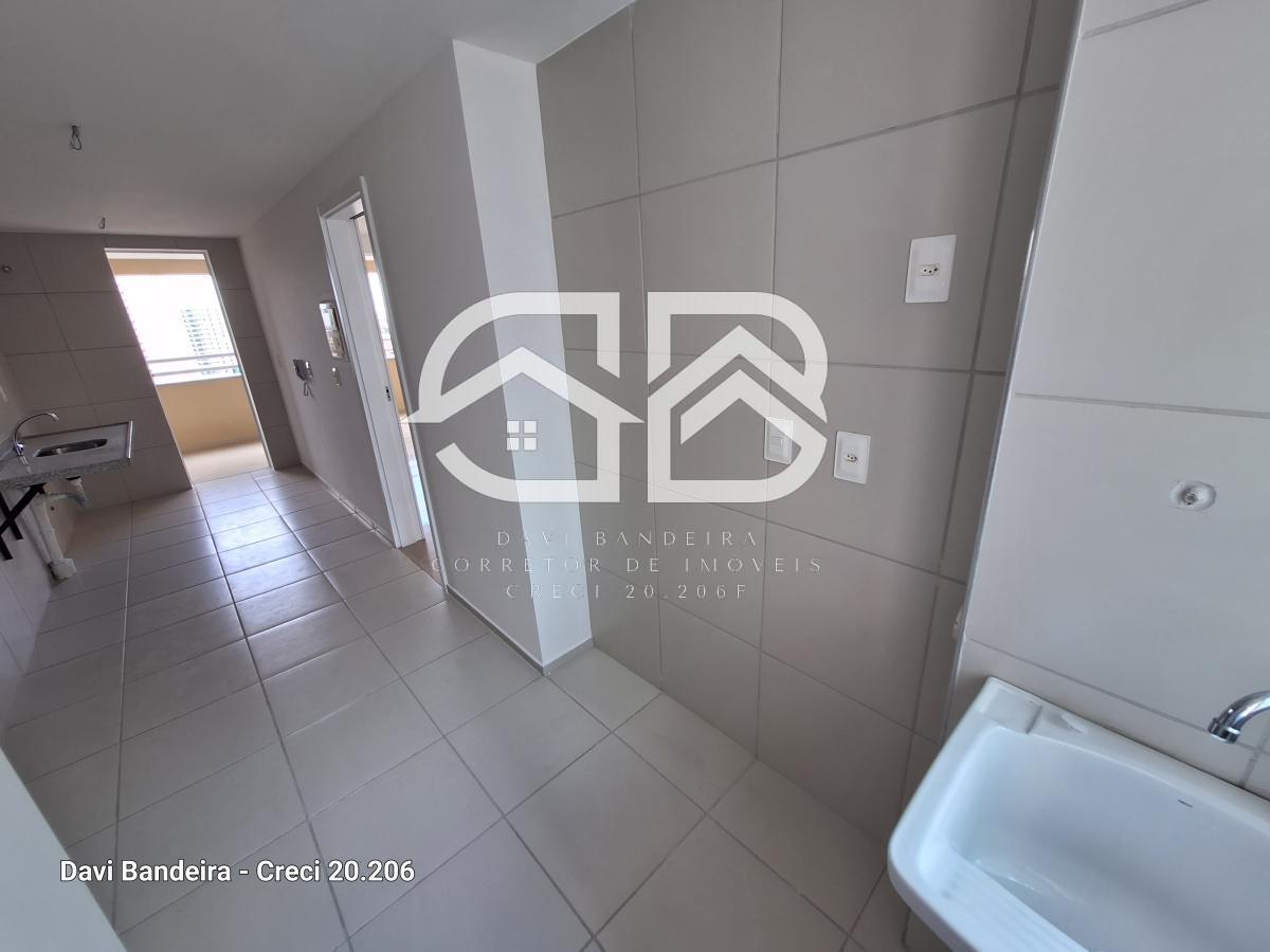 Apartamento à venda com 3 quartos, 120m² - Foto 2