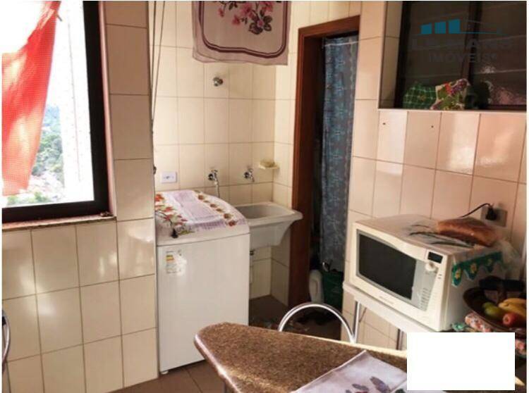 Apartamento à venda com 3 quartos, 82m² - Foto 3