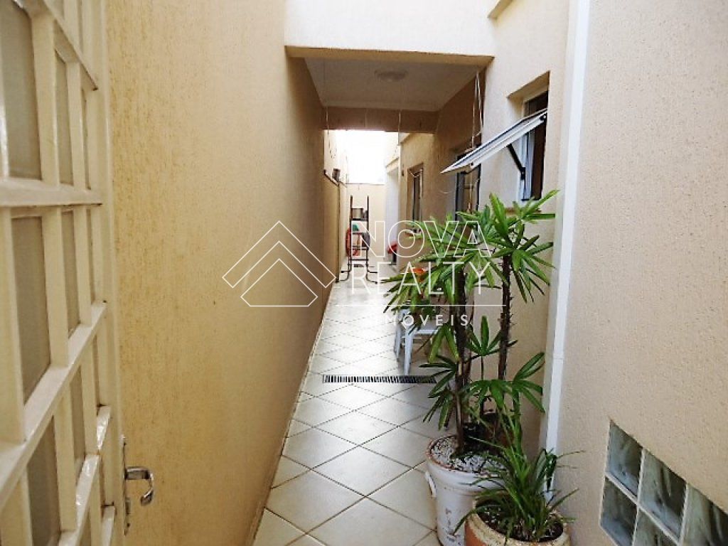 Sobrado à venda com 3 quartos, 200m² - Foto 3