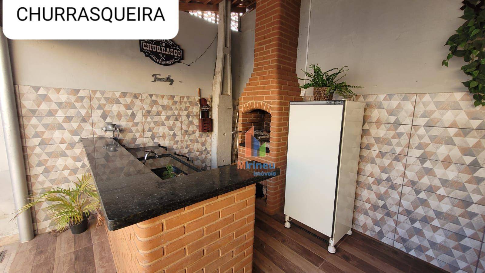 Casa à venda com 3 quartos, 180m² - Foto 14