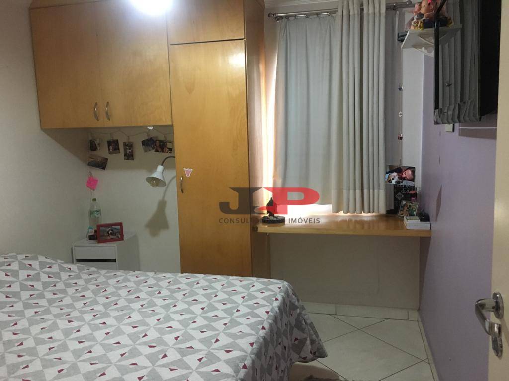 Apartamento à venda com 3 quartos, 85m² - Foto 15