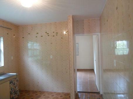 Casa para alugar com 1 quarto, 50m² - Foto 4