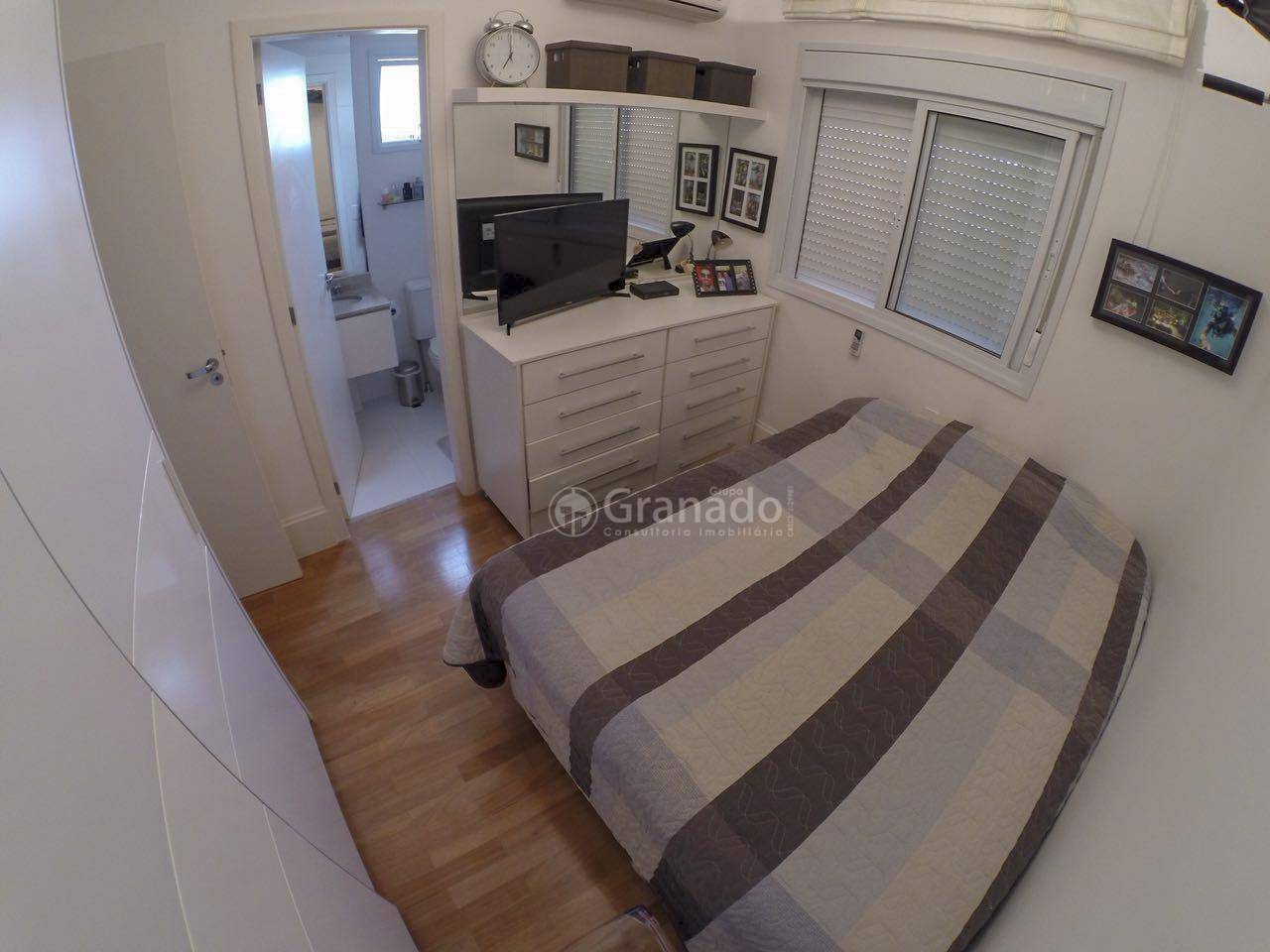 Apartamento à venda com 3 quartos, 140m² - Foto 17