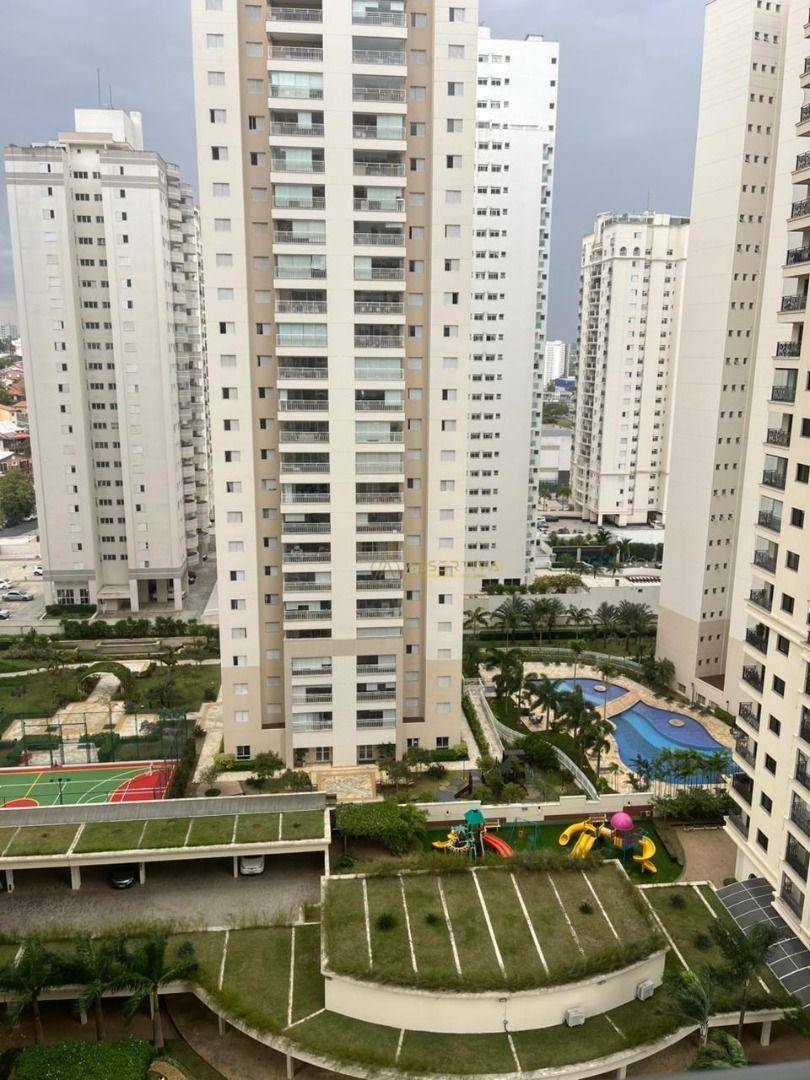 Apartamento à venda com 1 quarto, 33m² - Foto 2