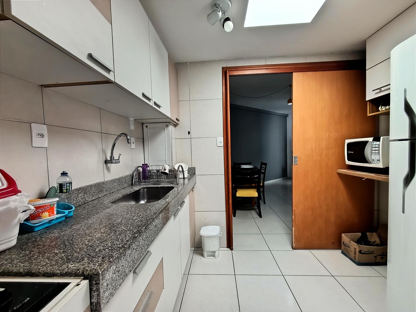 Apartamento à venda com 3 quartos, 75m² - Foto 6