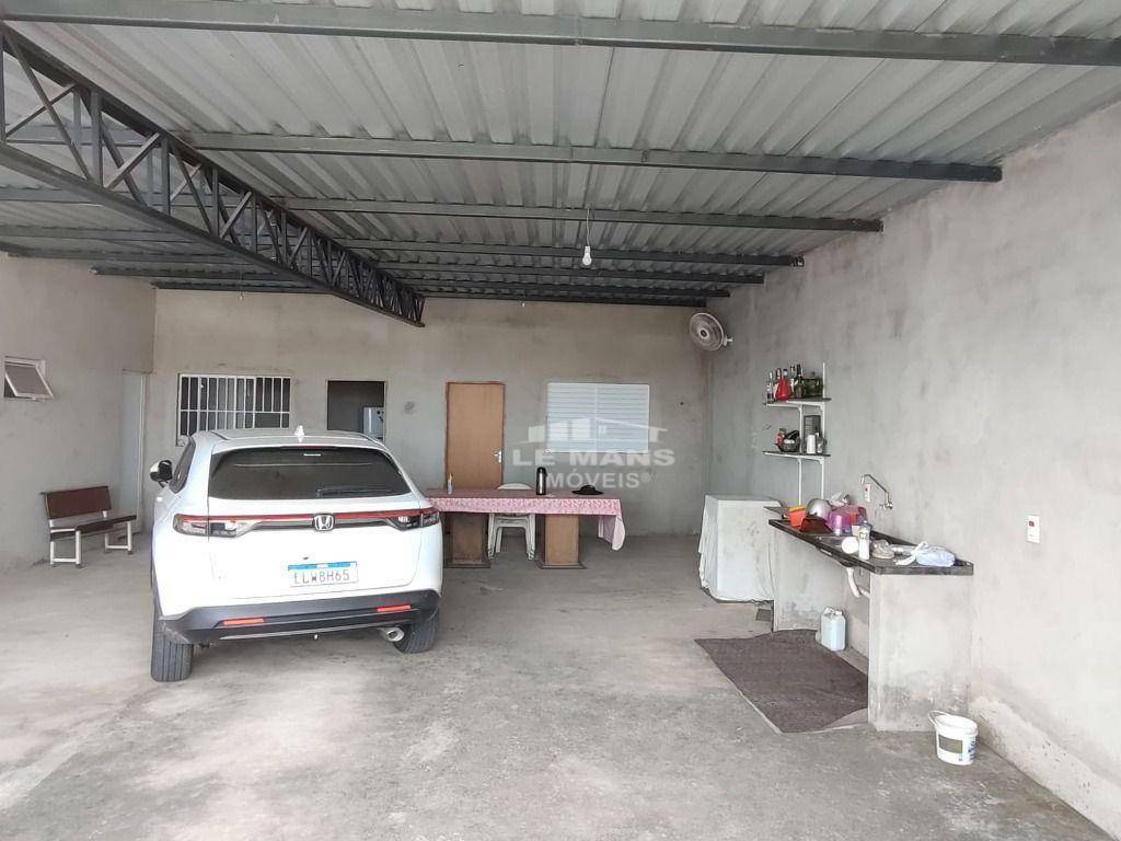 Chácara à venda com 2 quartos, 220m² - Foto 6