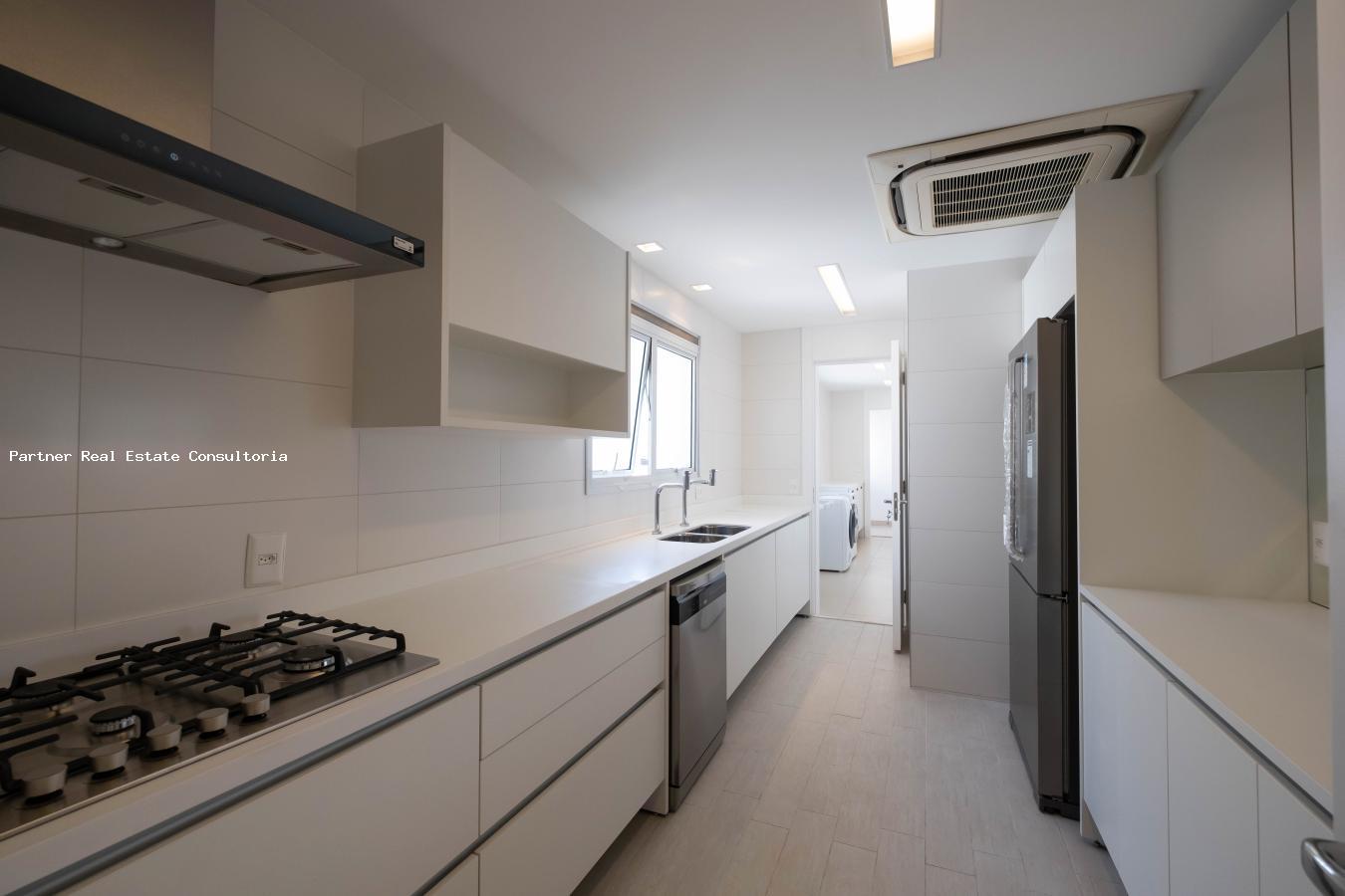 Apartamento à venda com 4 quartos, 275m² - Foto 44