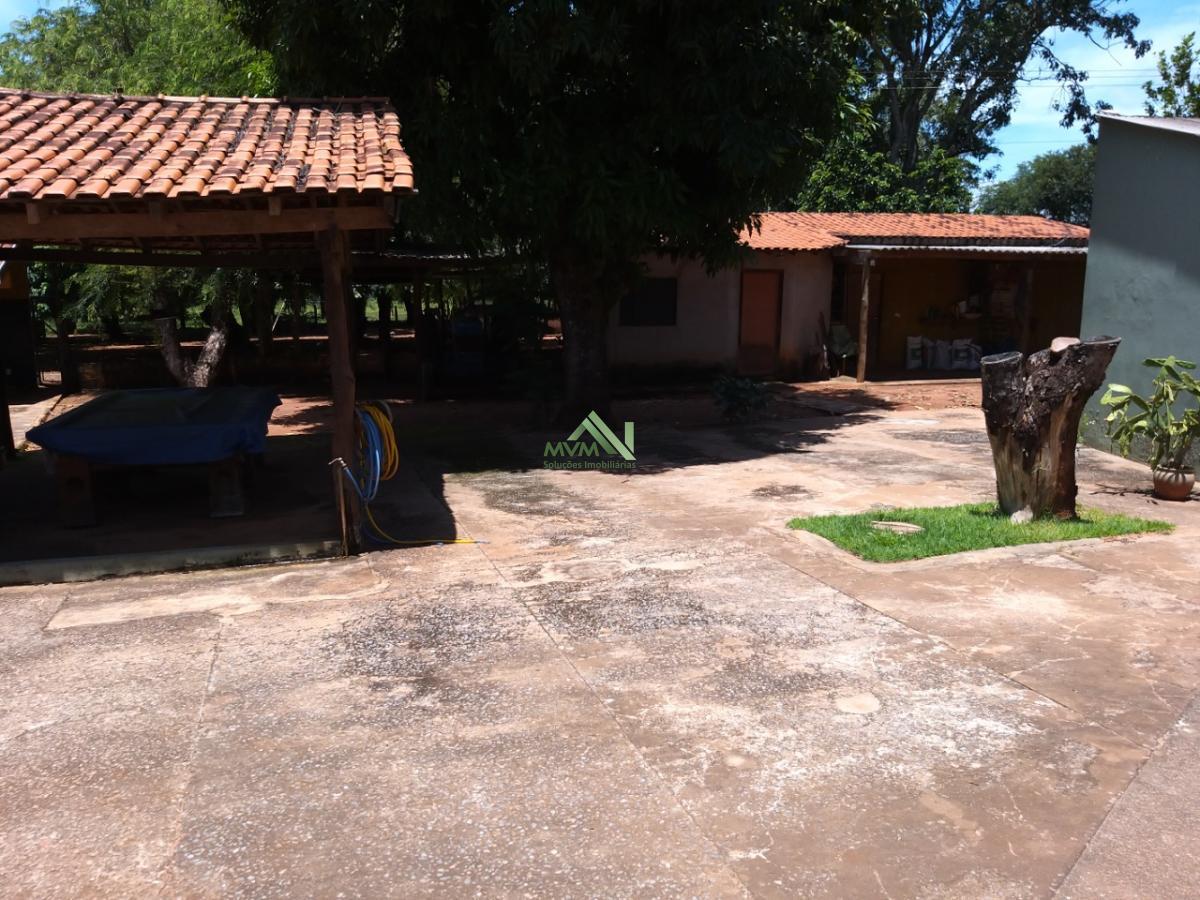Fazenda à venda com 4 quartos, 430000m² - Foto 4