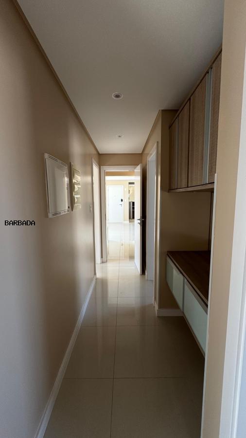 Apartamento à venda com 4 quartos, 132m² - Foto 3