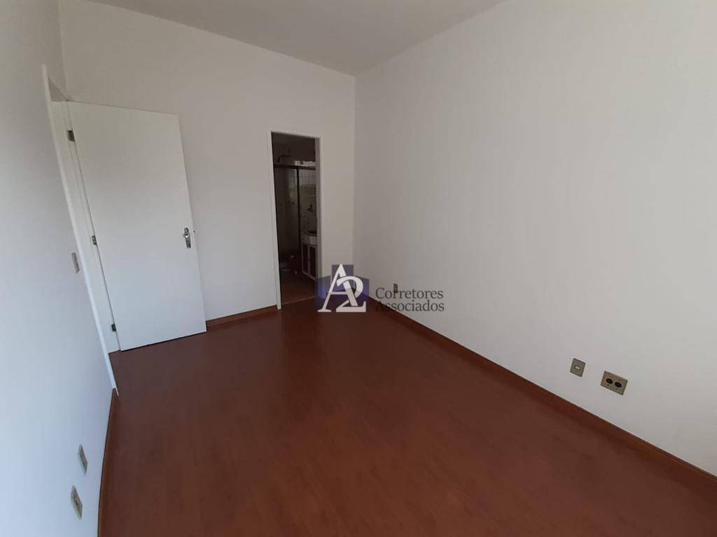 Apartamento à venda com 3 quartos, 84m² - Foto 8