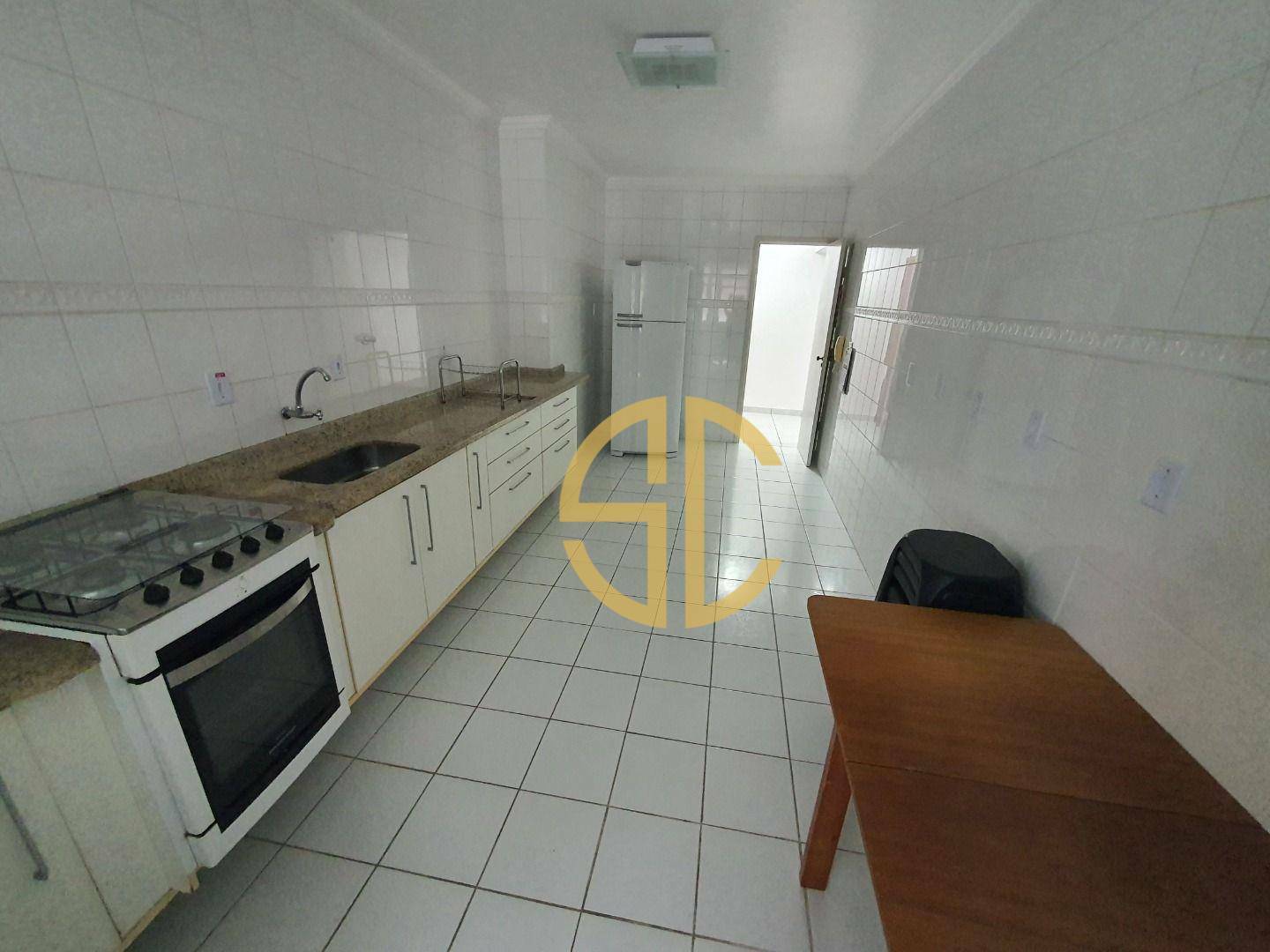 Apartamento para alugar com 2 quartos, 85m² - Foto 6