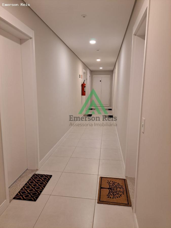 Apartamento à venda com 1 quarto, 33m² - Foto 36