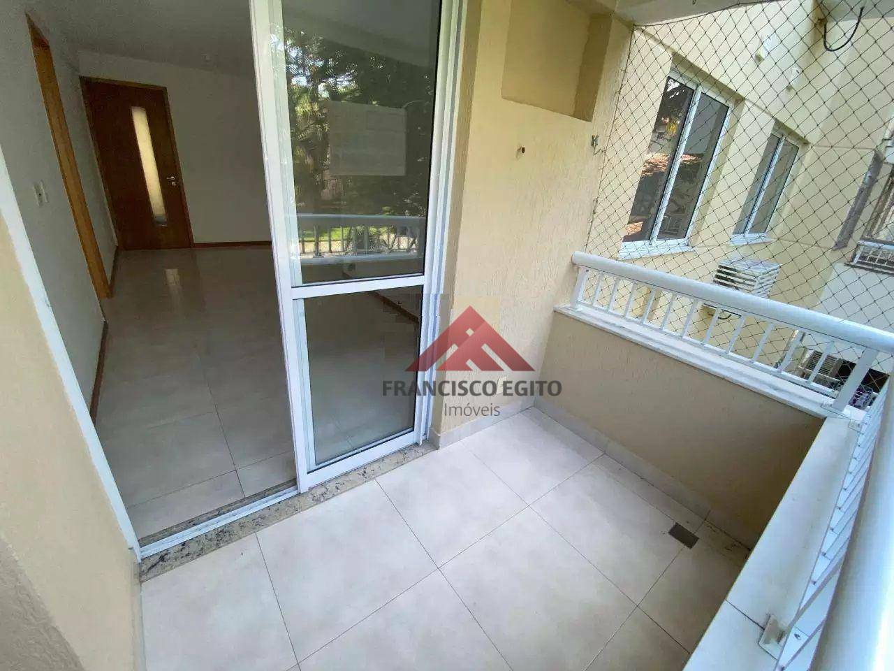 Apartamento à venda com 2 quartos, 60m² - Foto 1