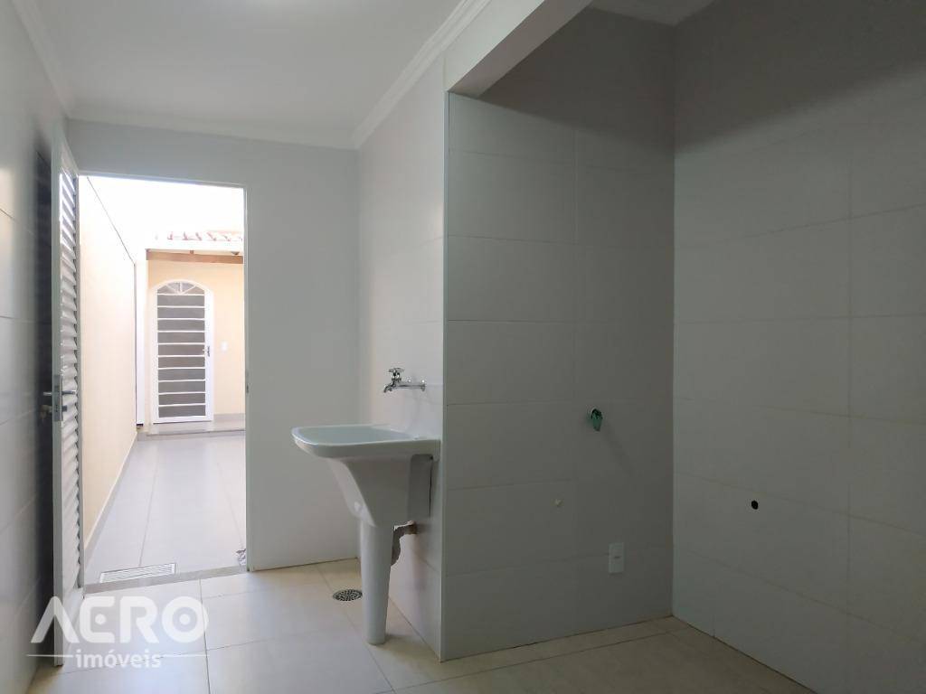 Casa à venda com 3 quartos, 180m² - Foto 19