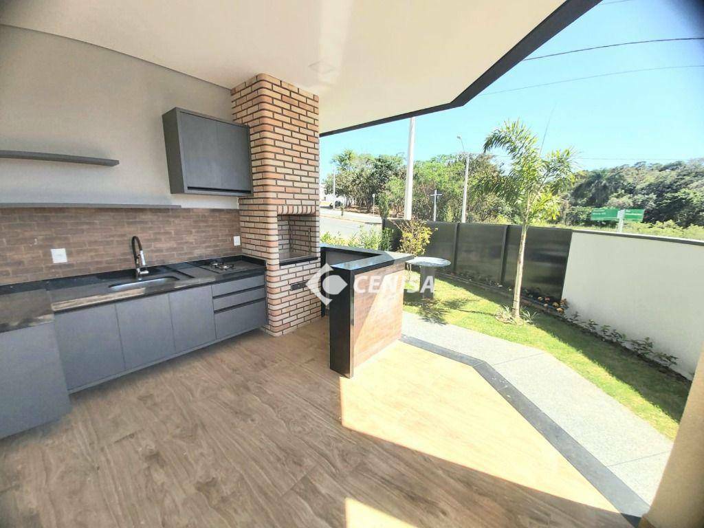 Casa de Condomínio à venda com 3 quartos, 170m² - Foto 1