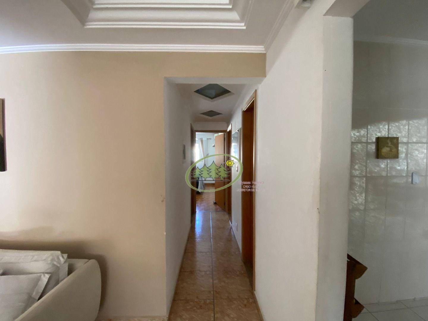 Casa à venda com 3 quartos, 189m² - Foto 9