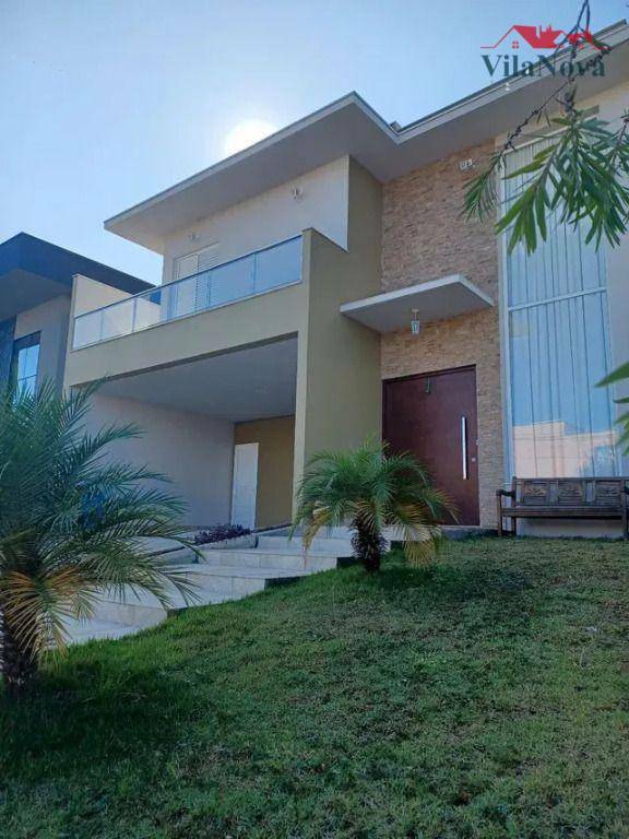 Casa de Condomínio à venda com 3 quartos, 270m² - Foto 1