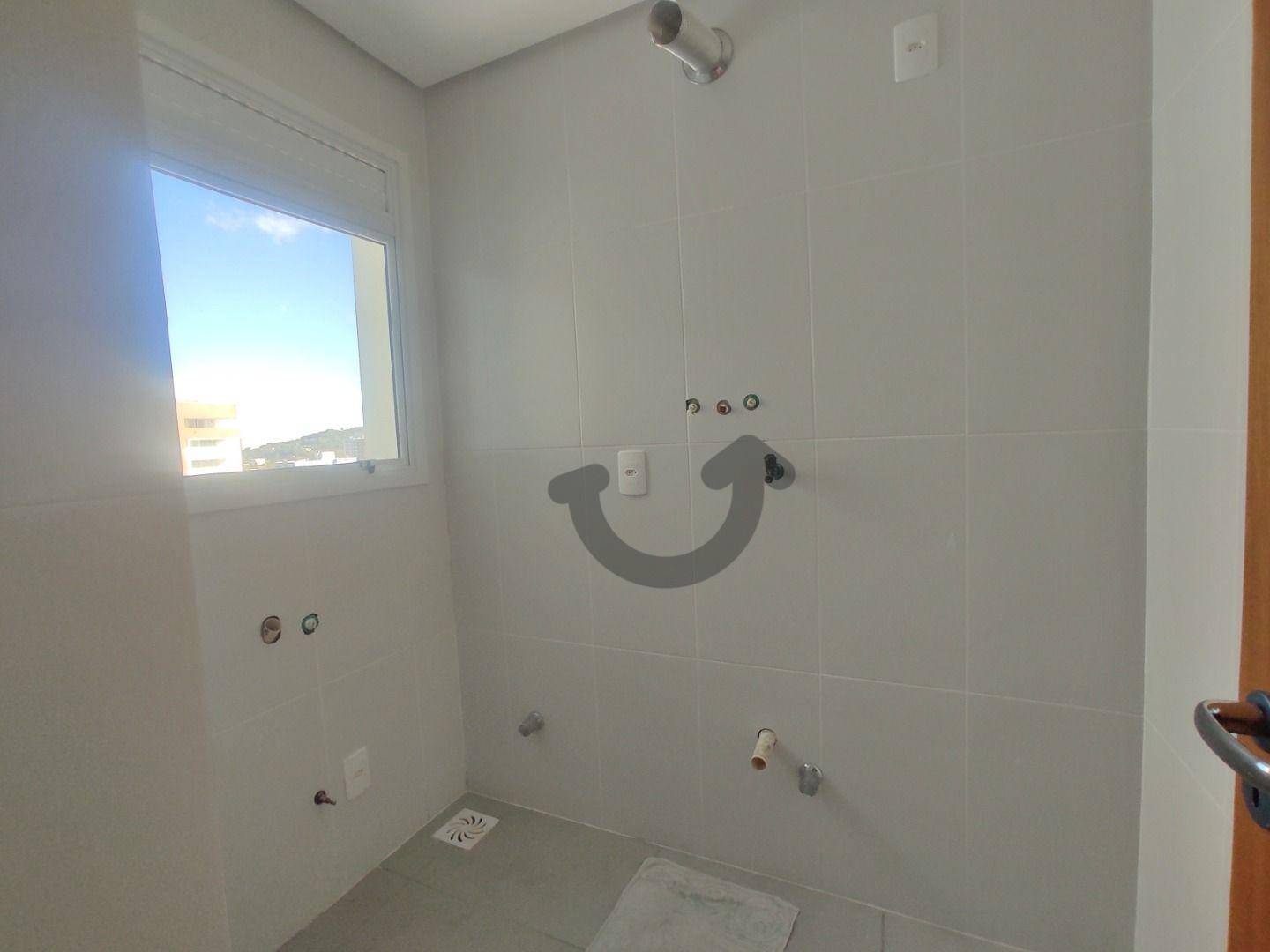 Apartamento para alugar com 3 quartos, 121m² - Foto 5